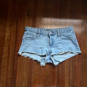 Short shorts